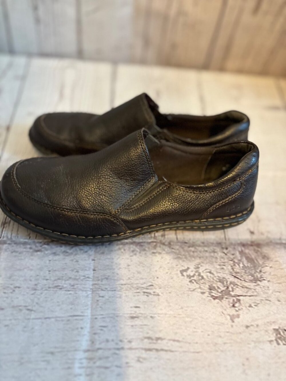 BOC Casual Dark Brown Women's Leather Loafer Slip On Shoes Size 7.5